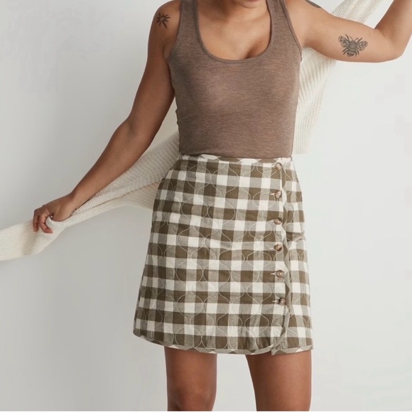 Madewell Dresses & Skirts - Madewell Green White Gingham Quilted Button Front Wrap Mini Skirt Size 12